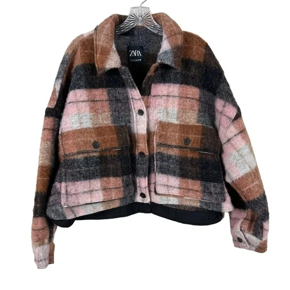 Zara Plaid Wool Blend Cropped Shacket - Picture 4 of 9